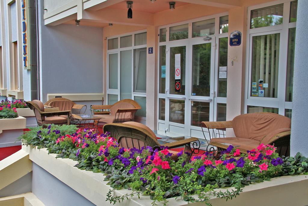 Hotel Prezident Палич Экстерьер фото