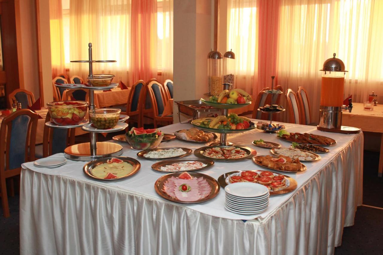 Hotel Prezident Палич Экстерьер фото