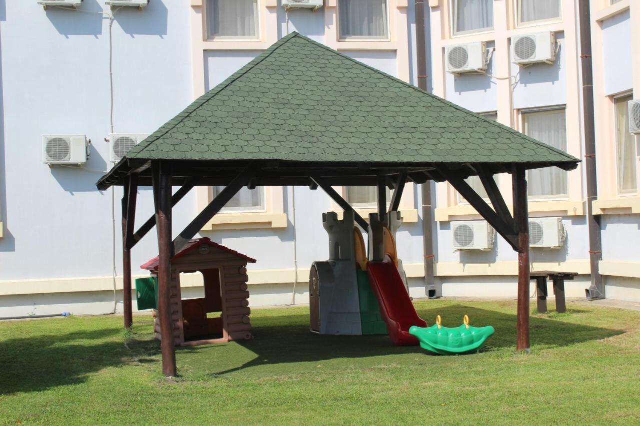 Hotel Prezident Палич Экстерьер фото